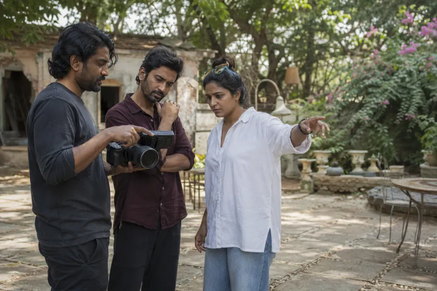 serial shoot location in Hyderabad with actors and crew